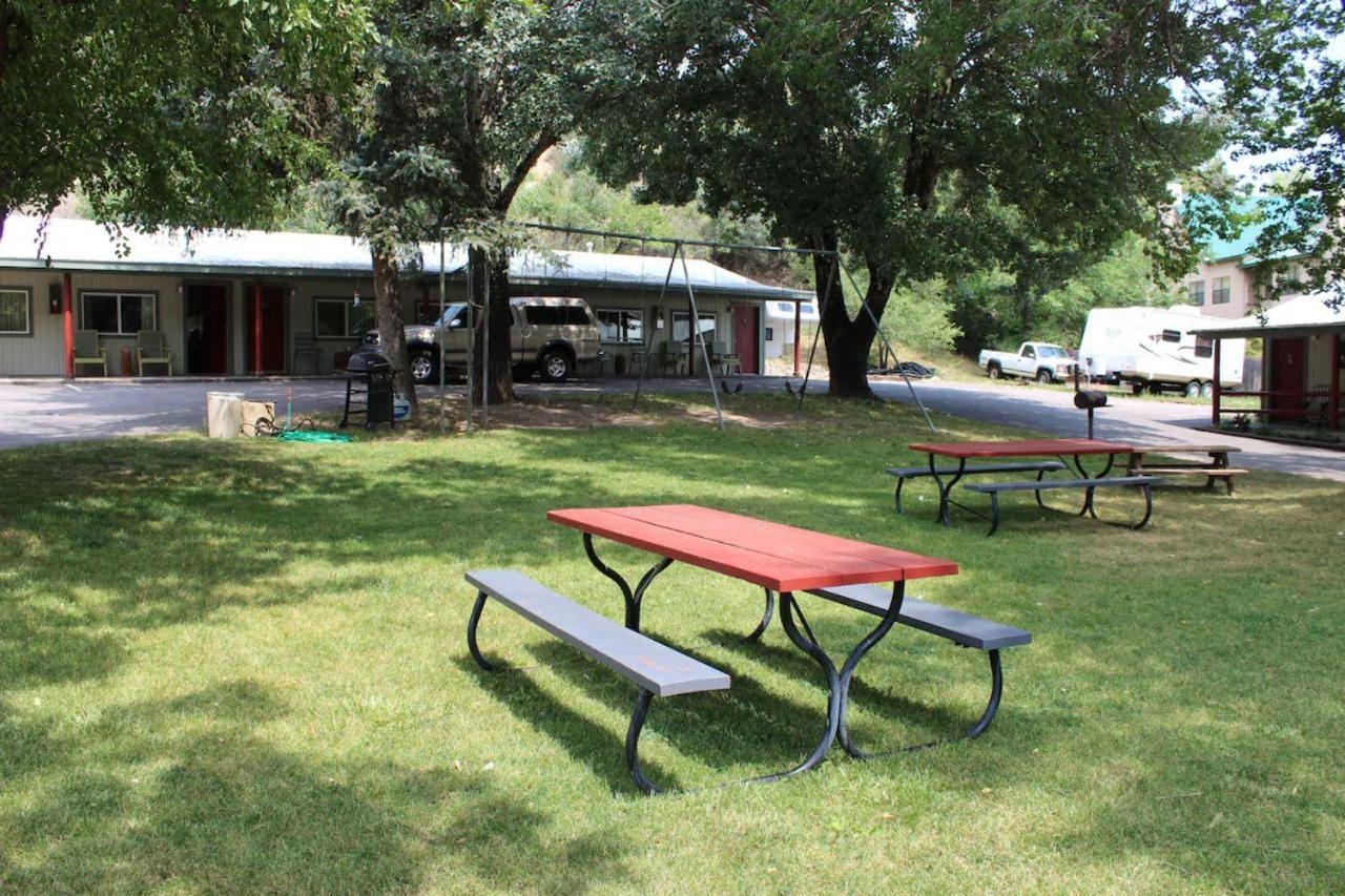 דורנגו Wapiti Lodge מראה חיצוני תמונה