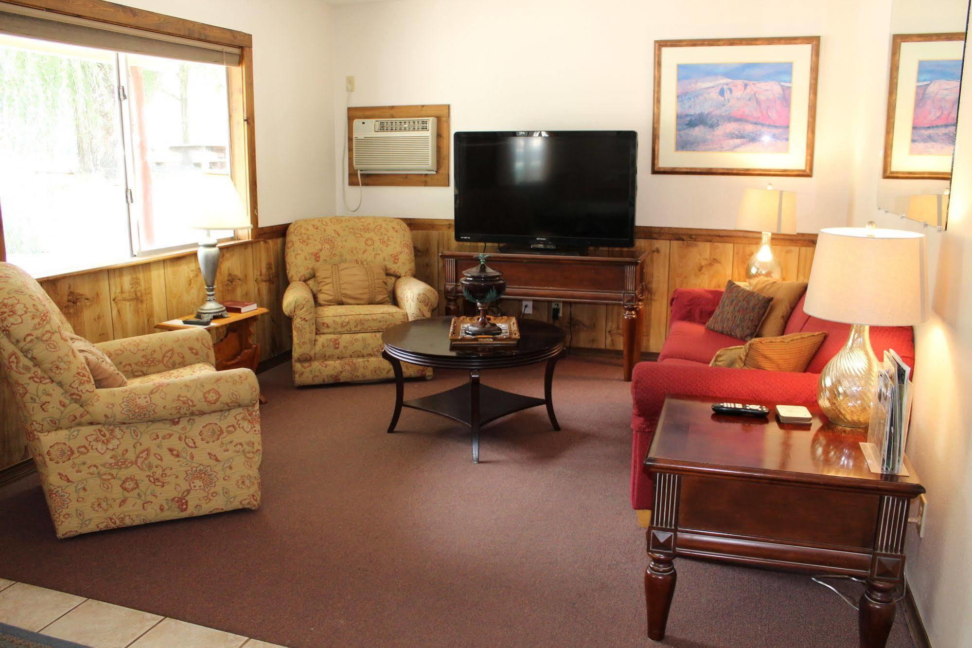 דורנגו Wapiti Lodge מראה חיצוני תמונה